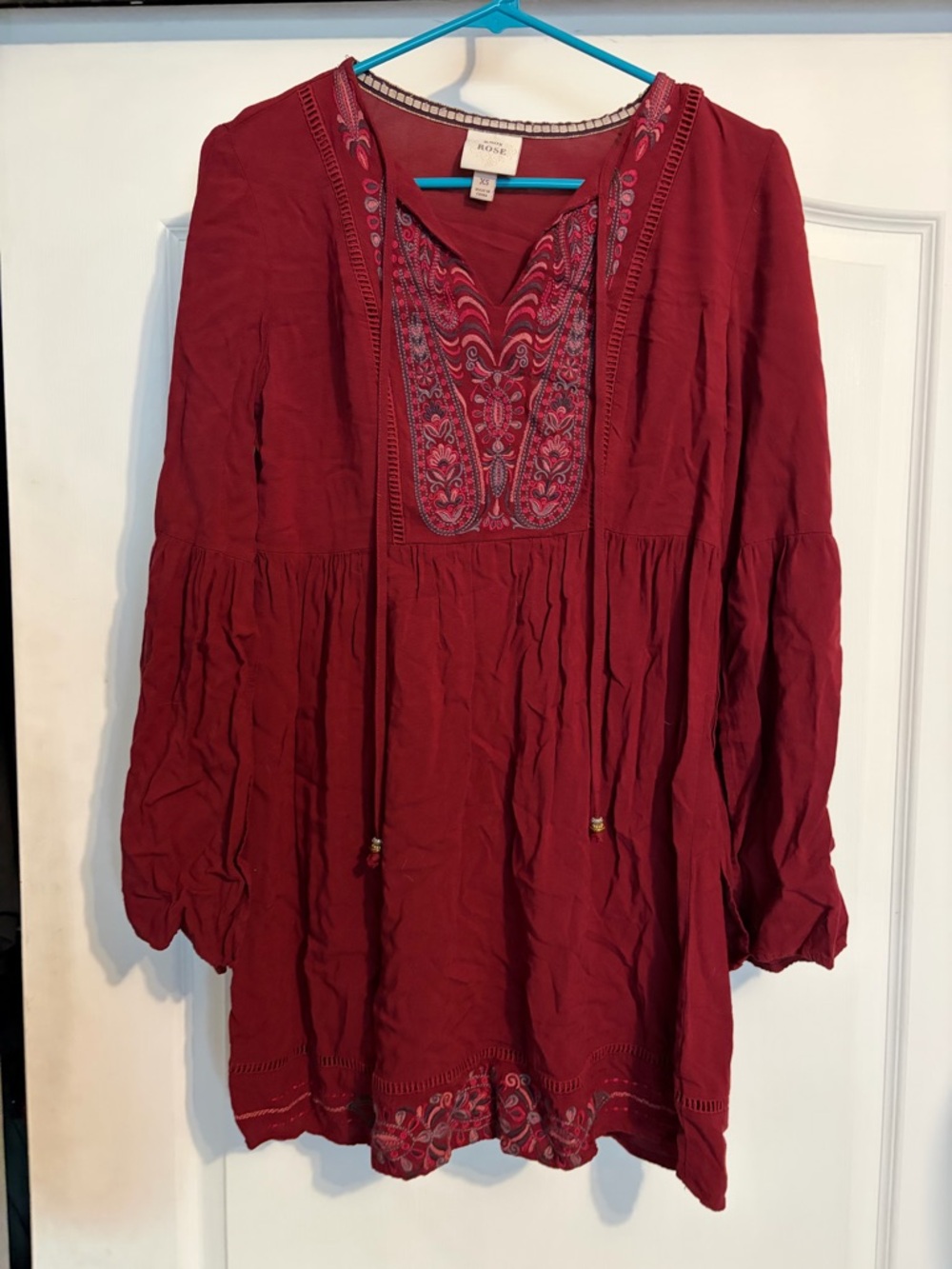 Knox Rose Burgundy Embroidered Peasant Top